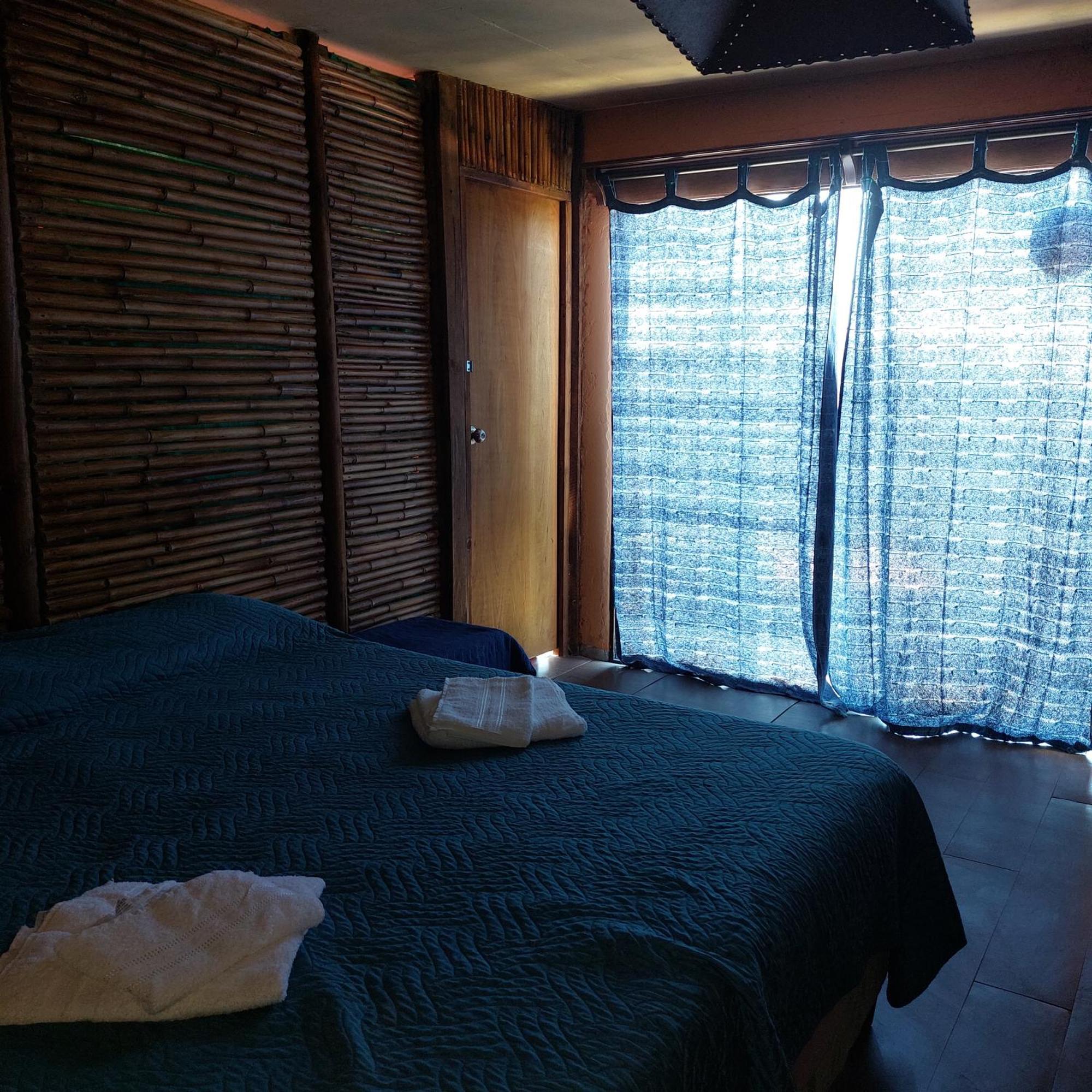 Willa Casa Amarilla Con Jacuzzi Punta Del Diablo Zewnętrze zdjęcie